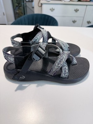 Chaco Z2 Yampa Purple Teal Women's Sandals SZ 8 Pixel Weave Toe Loop Vibram