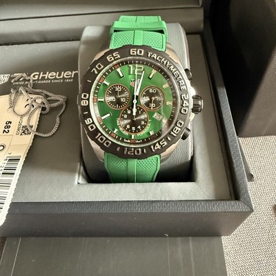 TAGheuer QUARTZ CHRONOGRAPH FORMULA 1 GREEN MEN'S WATCH CAZ101AP RUBBER