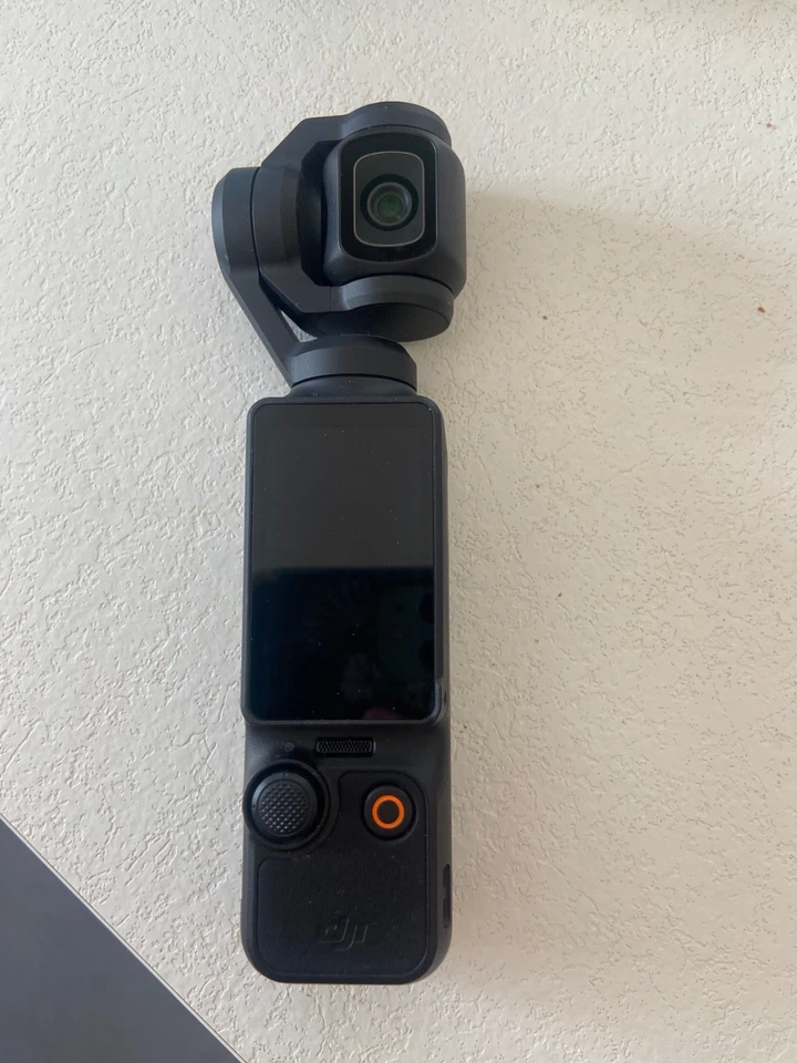 DJI Osmo Pocket 3 - Photo 2/4