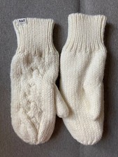 Abercrombie  Fitch Knit Mittens