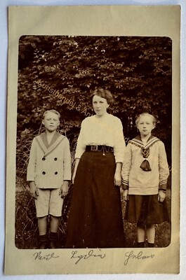 orig. Foto AK Mutter Kinder Junge Mädchen um 1919