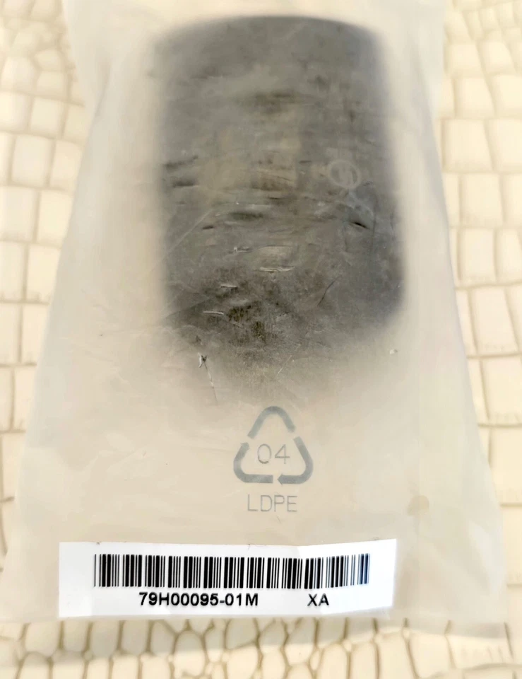 New Factory Sealed HTC (TC U250) 5V 1A Travel Adapter for USB Devices - Black - Image 4 of 4