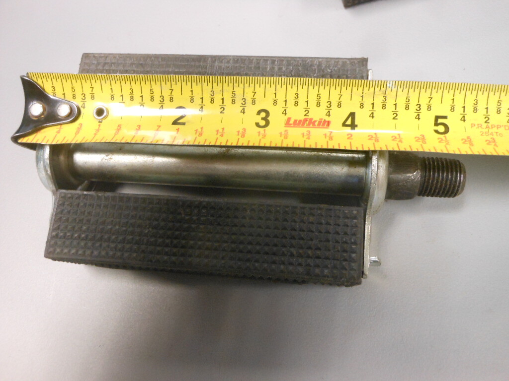 Pédales réflecteur arc étroites taille réelle 4 Schwinn 1975