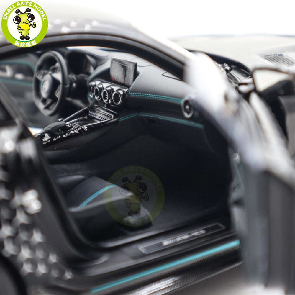 1/18 Minichamps Mercedes-AMG GT Black Series 2021 Black 1/18 Minichamps Mercedes-AMG GT Black Series 2021 Black
