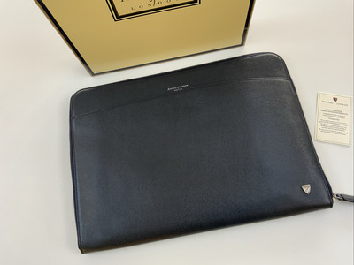 Designer Aspinal of London marineblau Saffiano Leder Laptop Folio Tasche UVP £250 brandneu in Box