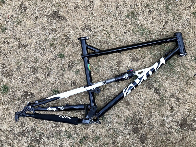 Cotic Rocket Frameset Size L Black Fox Float RL, Hope Headset Axle V Good Cond.