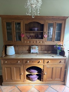 Solid Pine Wooden Dresser Traditional Family Owned 30 Years Old Vintage Style