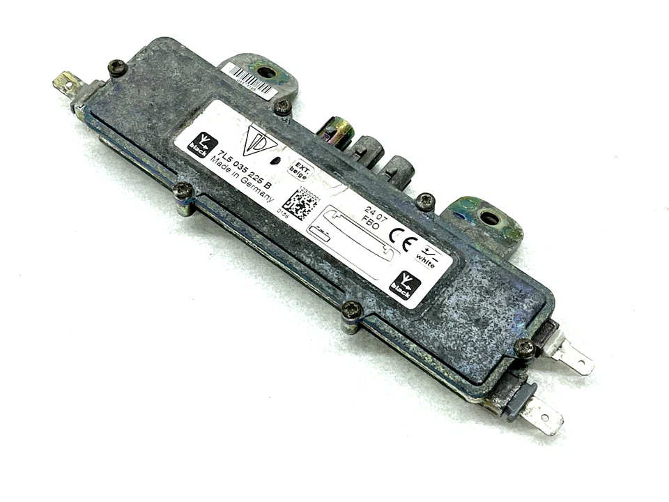 AMPLIFICADOR AMPLIFICADOR ANTENA RADIO LADO IZQUIERDO PORSCHE CAYENNE 2003-2010 GENUINO OEM Foto 2 de 4