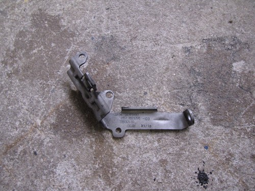 BMW 3er E90 E91 LCI 335d Halter AGR-Ventil 7823798