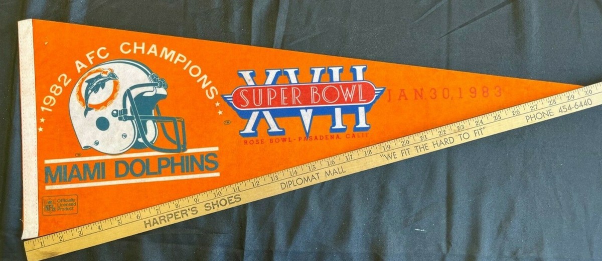 1983 NFL FOOTBALL MIAMI DOLPHINS SUPER BOWL XVII CHAMPS FELT PENNANT 12X30