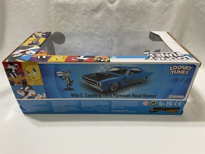 Jada WILE E. COYOTE & 1970 PLYMOUTH ROAD RUNNER w/Wile E