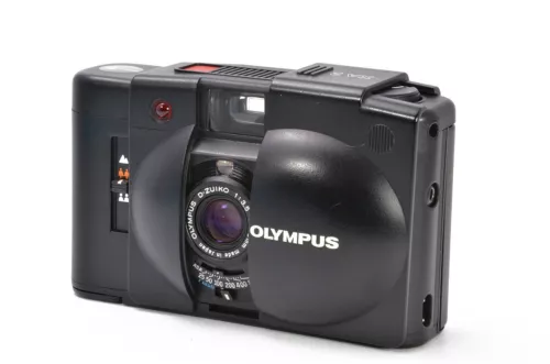 Olympus XA2 35mm Film Camera Pocket-Sized Capsule Design Japan  [Near MINT] #149