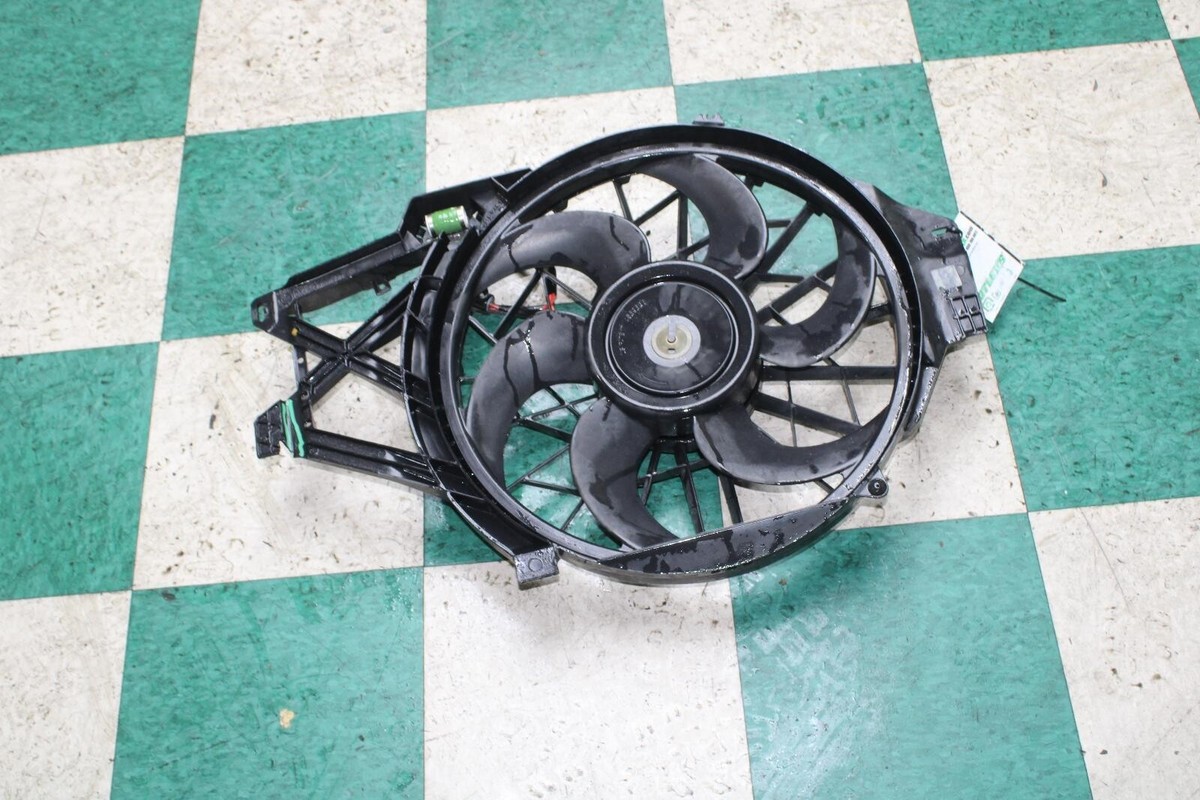 01-04 Mustang *DMG* Engine Single Cooling Fan Motor Assembly OEM  