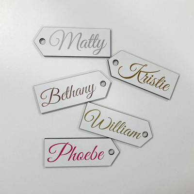 Personalisierte Namensschilder Weihnachten - Individuelle Geschenketiketten aus Holz 1, 5 oder 10 Stück