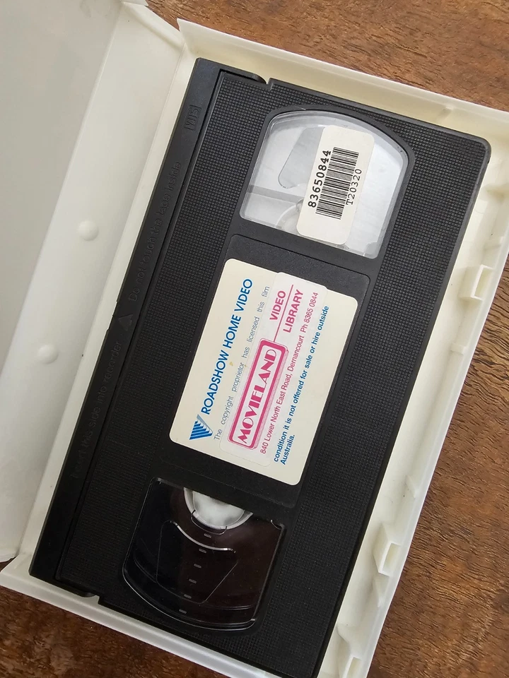 Battlefield Earth (VHS PAL, 2000) Big Box Ex Rental - Image 4 of 4