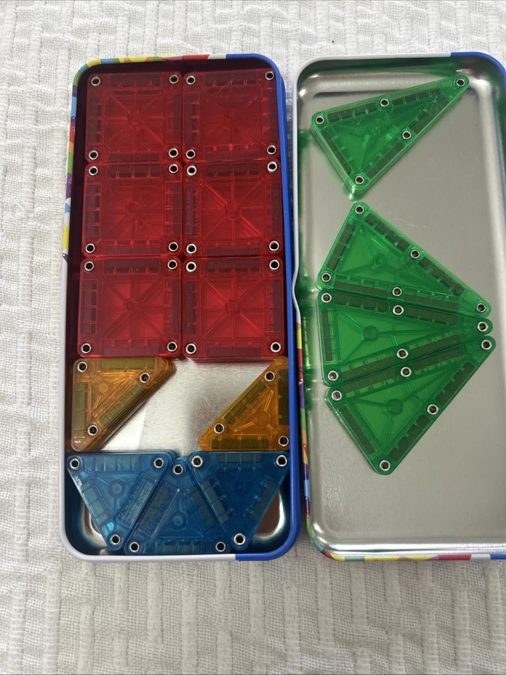 MAGNA-TILES microMAGS Travel Set  26-Piece Magnetic Construction Set - Image 3 of 4