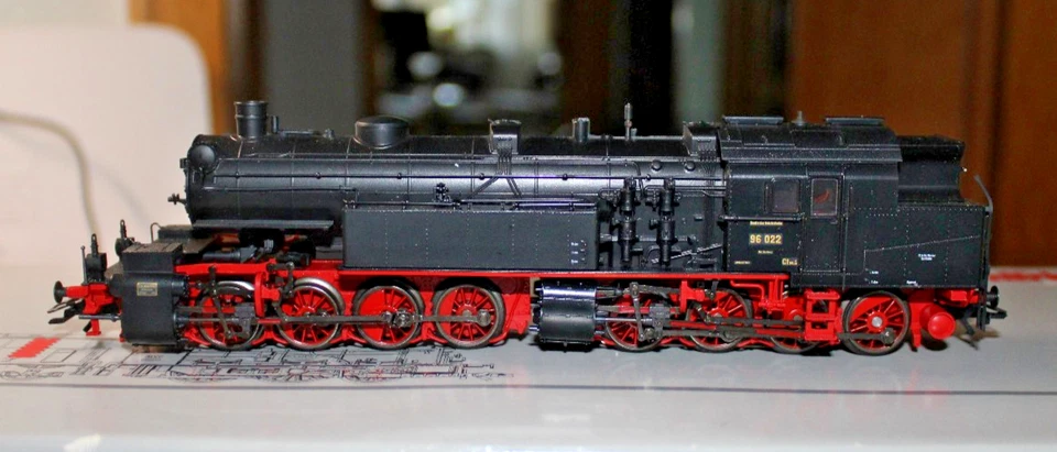 Märklin 37965 sauber+gepflegt Dampflok BR 96 der DRG mfx digital Sound in OVP - Bild 4 von 4