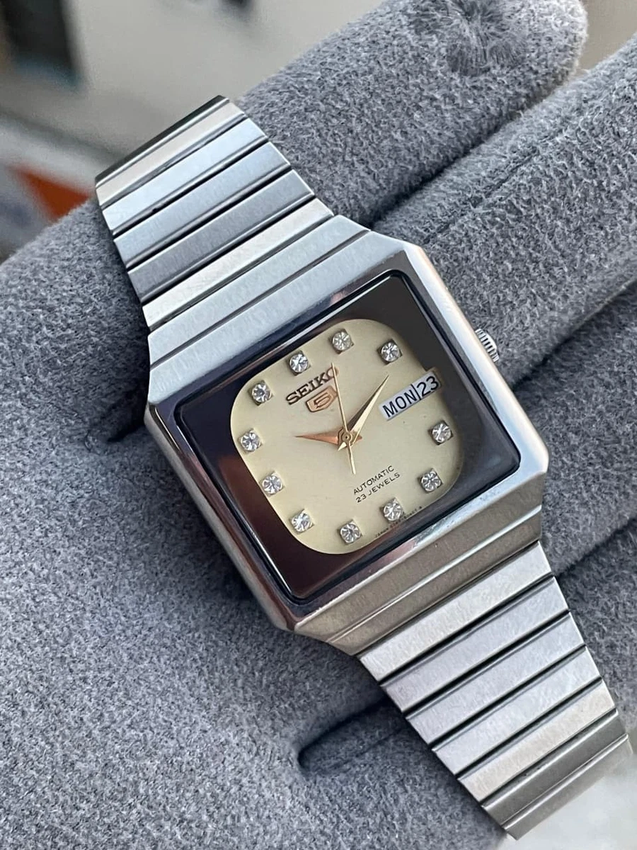 Seiko 5 Mechanical (Automatic) Not Water Resistant Wristwatches