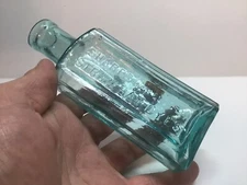 Antique Rich Aqua Sharps Straw Hat Dye Bottle.