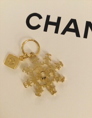 CHANEL SNOWFLAKE CHARM HOLIDAY 2024 LIMITED EDITION CHARM