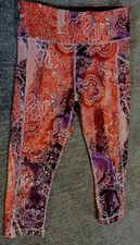 Soma Sport Women  s Multicolor Cropped Legging SZ S Nylon/elastane