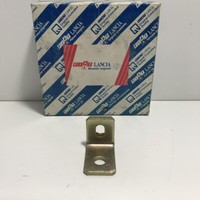 Auspuffrohrhalter Lancia Delta R-86 Original Oe 82378610