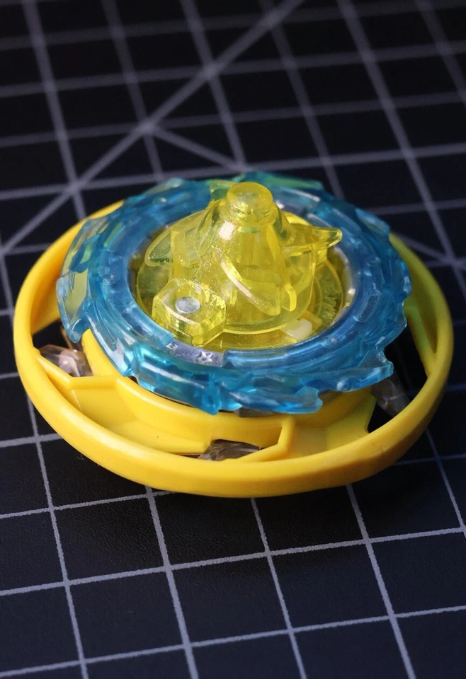 Maximum Garuda 8flow Flugel B-87 01: Beyblade Burst God Takara Tomy #2 Foto 2 de 4