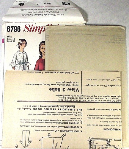 Simplicity Pattern #6796 Misses Robe 2 Length Size 14 Bust 34 Uncut Vintage 1966 - Picture 7 of 7