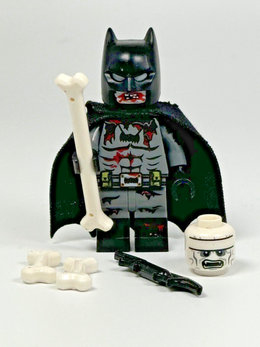 Leyilebrick Zombie Batman with an additional Zombie Batman Head