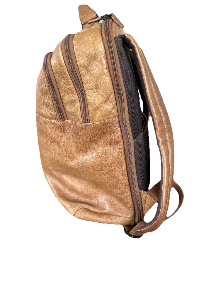 PIQUADRO Mochila de Cuero Marrón Cuero de Becerro Logo Mochila y Bolso para Laptop Foto 4 de 4