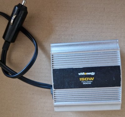 (65) - Power Inverter   12 V auf 230 V   150 W Dauer / 300 W Spitze