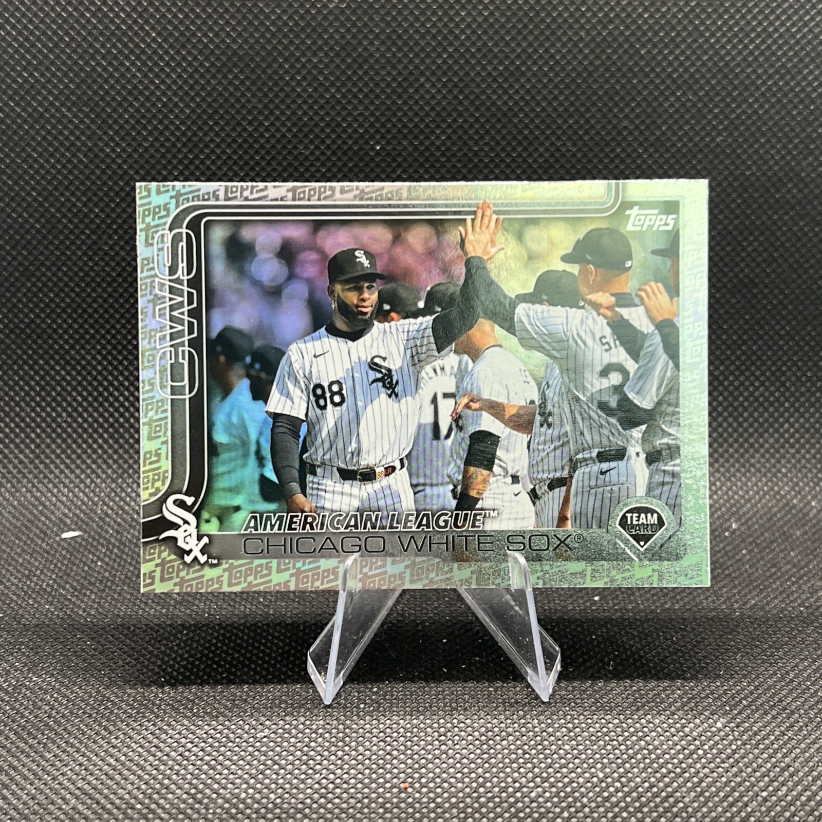 2025 Topps Series 2 #352 Chicago White Sox Fanatics Exclusive Logo Foil