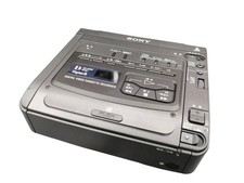 SONY GV-D200 Digital8 Hi8 Video8 Digital 8 Player Recorder VCR Deck 0002