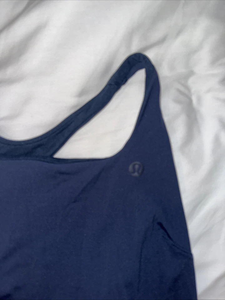 Vestido Lululemon azul marino talla 12 sujetador incorporado Foto 2 de 4