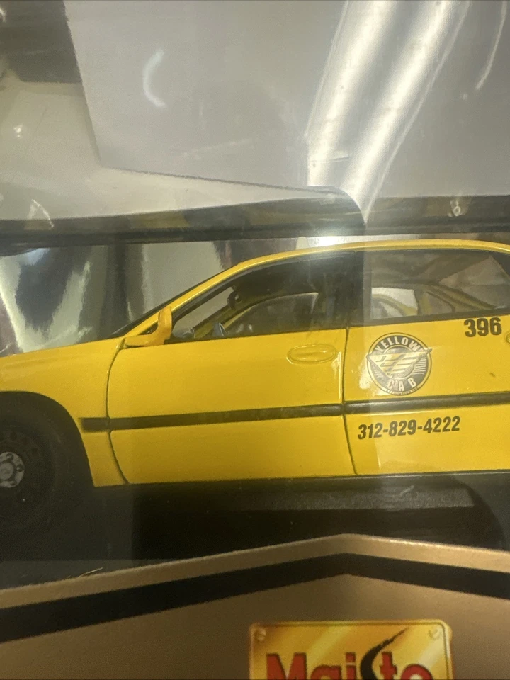 Chevrolet Impala Chicago Taxi 36617 1/18 Maisto Premiere Edition 2000 vendedor de EE. UU. Foto 4 de 4