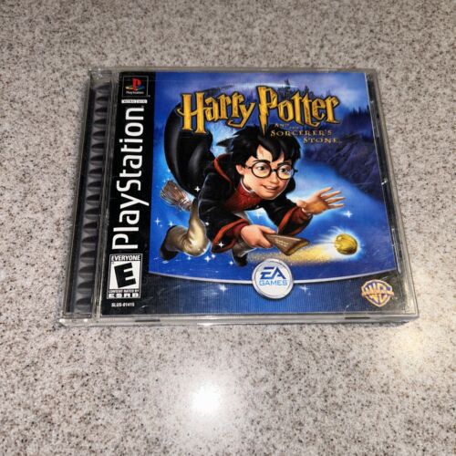 Harry Potter and the Sorcerers Stone PS1 PlayStation 1  Complete w Manual - Photo 1 sur 9