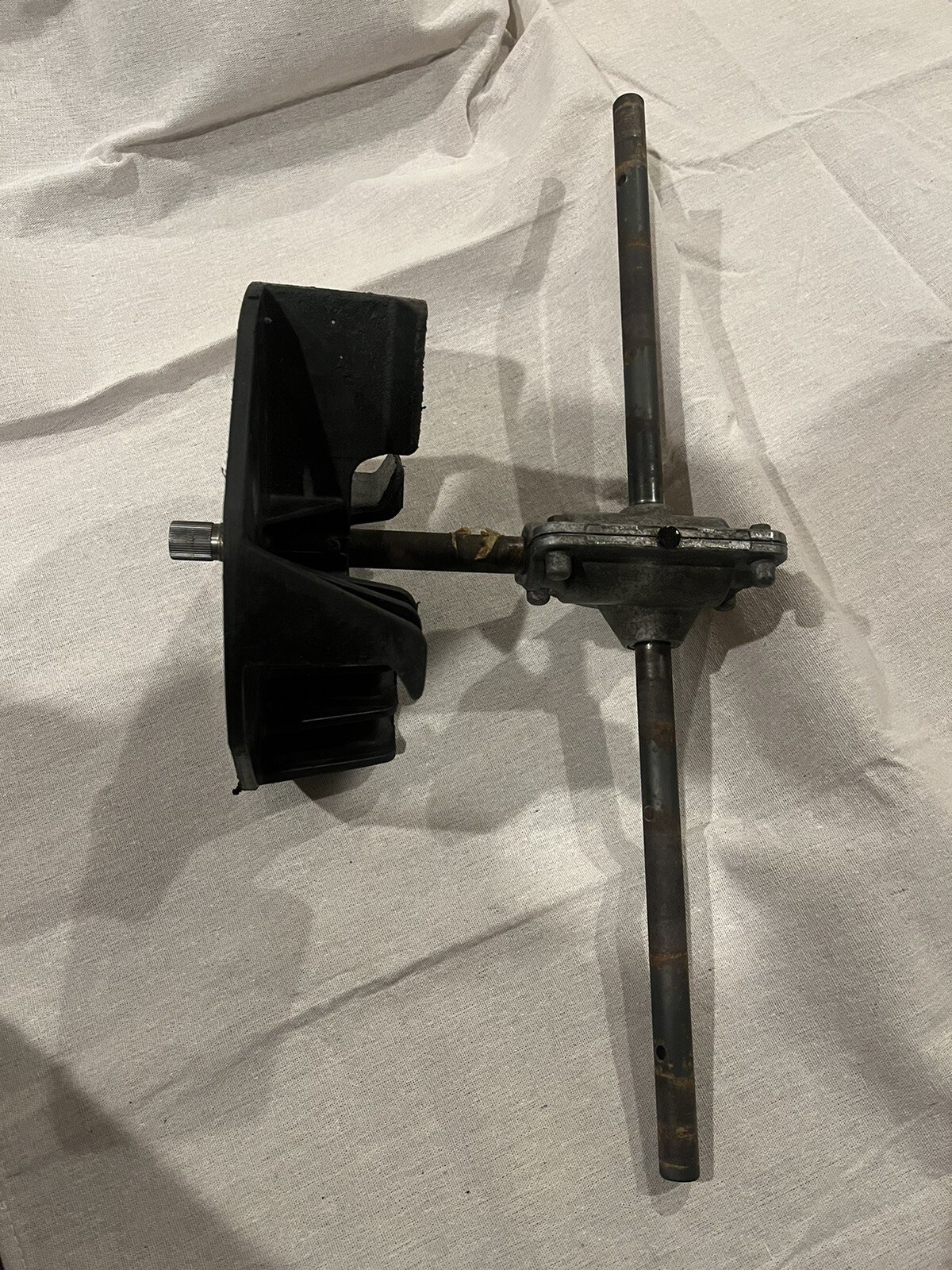 Craftsman Snowblower Auger Gear Box 61804293( Good Condition) eBay