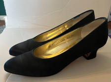 SALVATORE FERRAGAMO DARK BLUE RIO LOW HEEL SATIN PUMPS WITH BOX 6.5AA