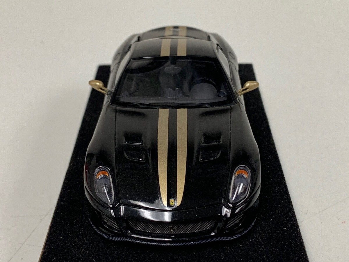 1/43 Looksmart Ferrari 599 GTO 2010 Black with Gold Strip