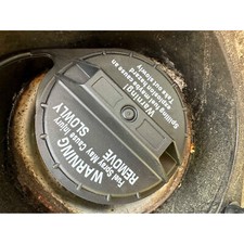 For Toyota Factory Gas Cap 2001-2002 4runner 77300-53010 Us Stock For Toyota Factory Gas Cap 2001-2002 4runner 77300-53010 Us Stock