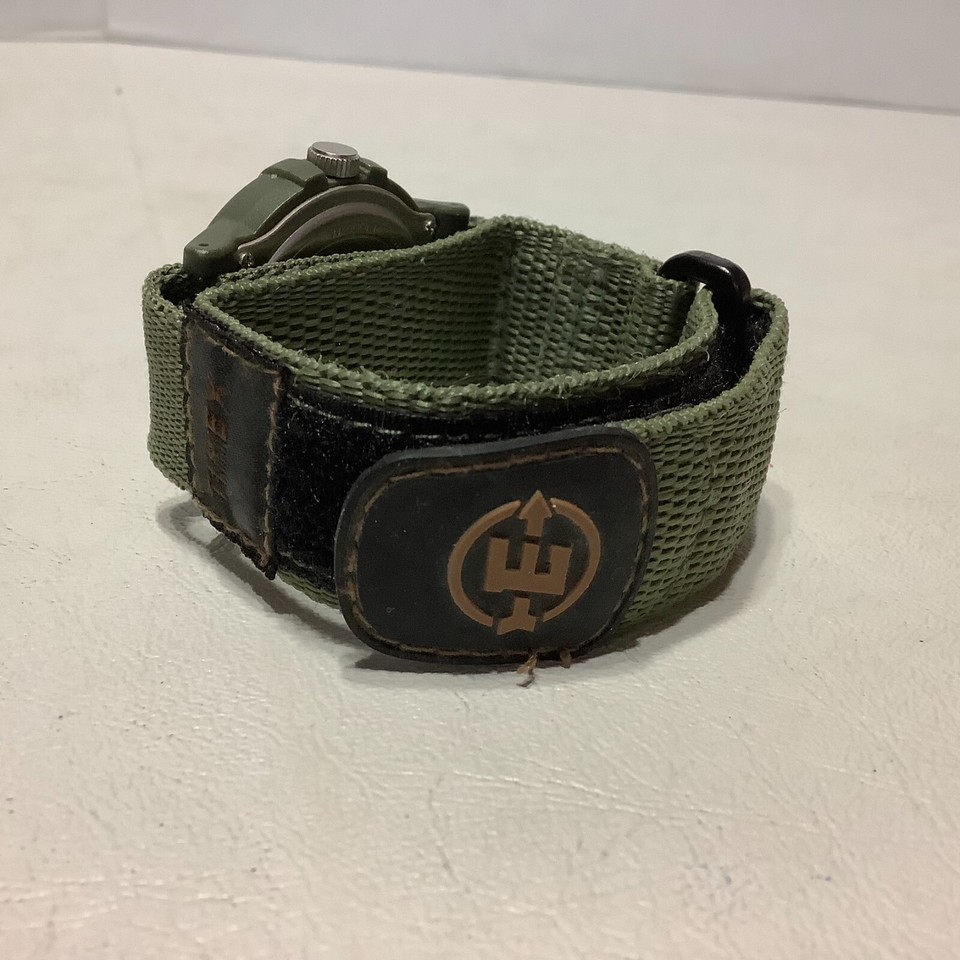 Men's Timex Expedition Indiglo WR 100M Green Nylon Band NEEDS BATTERY