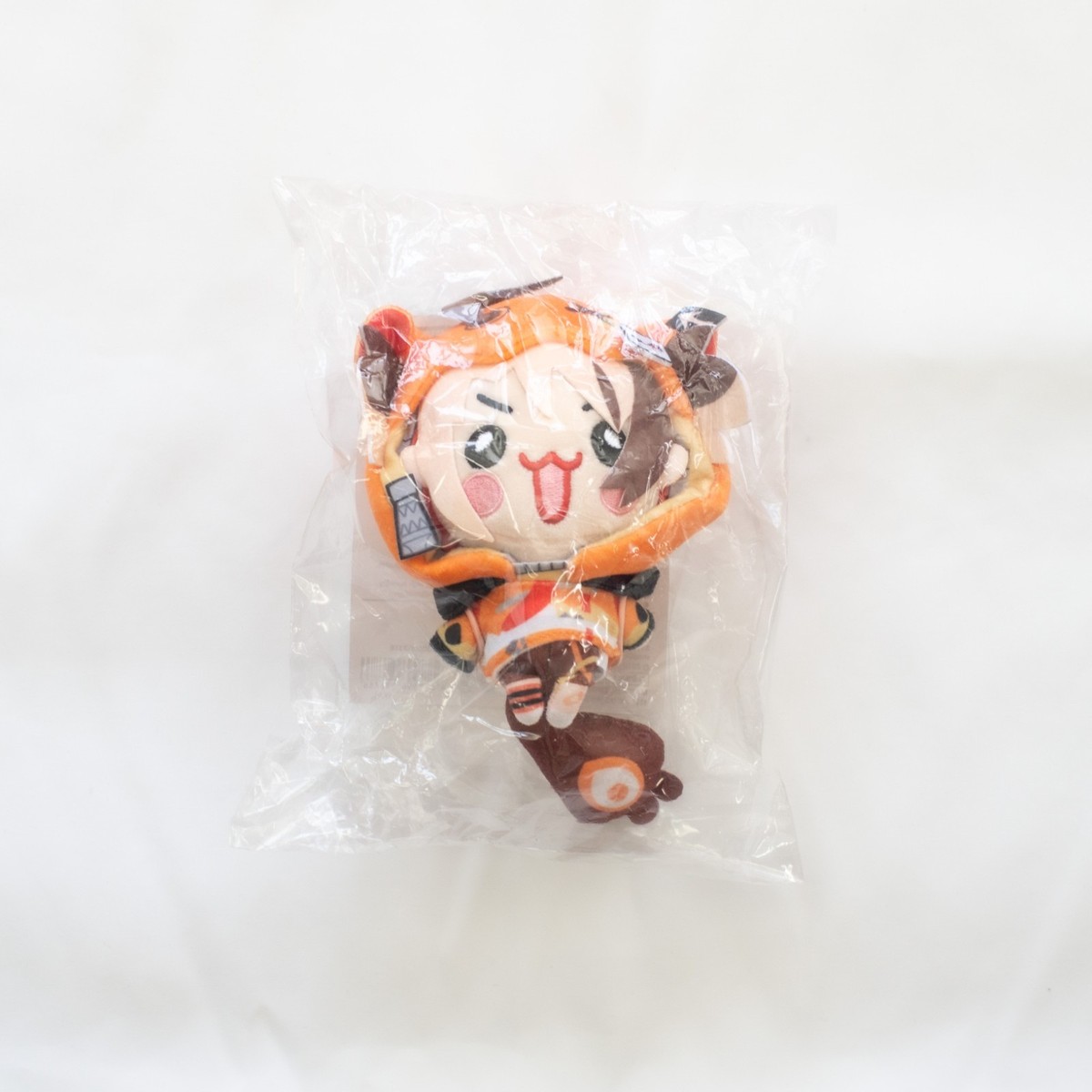 NAYEON 缶バッジ ぬいぐるみキーホルダー ピンバッジ NAYEON 缶バッジ ぬいぐるみキーホルダー ピンバッジ TWICE NAYEON NA