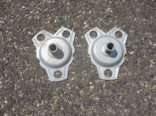 Lot Of 2 Retainer Brackets For 1987 Buick Oldsmobile 14 Inch Wire Spoke Hubcaps