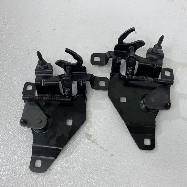 20062009 OEM Pontiac G6 Convertible Hard Top Hydraulic Front Latch