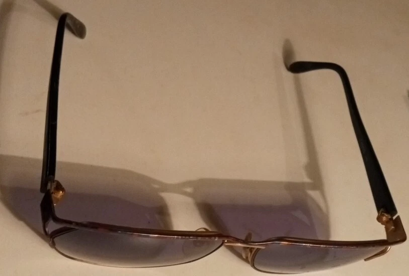 Gafas de sol vintage Laura Biagiotti multicolores T 635/S Foto 3 de 4