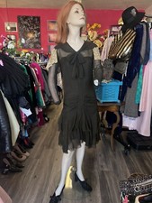 Antique Art Deco 1920s Black Silk Chiffon And Chantilly lace Flapper Dress