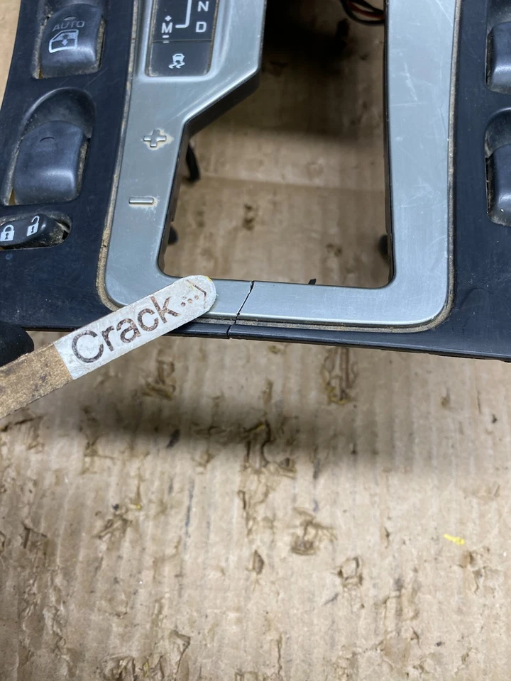 Suzuki Grand Vitara 2007 2008 2009 consola central ventilación de aire fabricante original V1748 DG Foto 2 de 4