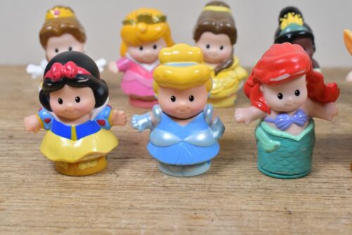 13x Fisher Price Little People Figures Disney Princess Dragon Farmer Ariel etc - Picture 2 of 9