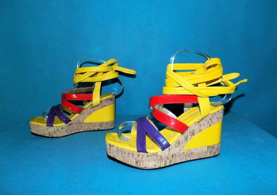 FREE LANCE Plateau Sandalen aus Gelbem Leder, EU 36 - Bild 4 von 4