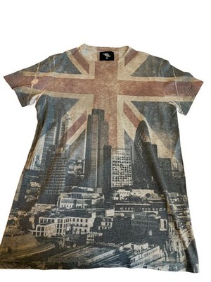 Cedar Wood State Men's London Skyline & Union Jack Graphic T-Shirt - Size M